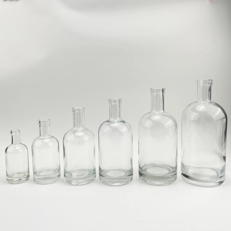 Free Sample 50ml 100ml 500ml 750ml Wholesale Color Sprayed Glass Bottle Liquor Bottle for Gin Vodka Whiskey